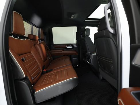 Used 2026 GMC Sierra 2500 Denali Ultimate image 14