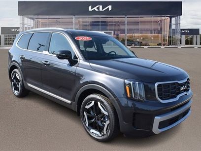 New 2025 Kia Telluride S