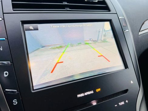 Used 2014 Lincoln MKZ Sedan 4D w/ Equipment Group 102A Reserve image 26