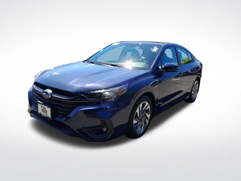 Certified 2025 Subaru Legacy Limited AWD/4WD image 4