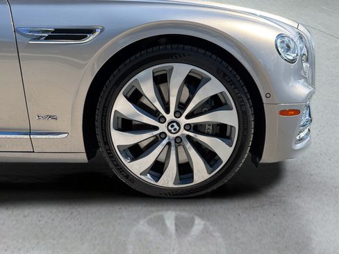Used 2021 Bentley Flying Spur W12 AWD/4WD image 6