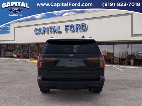 New 2026 Ford Expedition Platinum w/ Stealth Appearance Package AWD/4WD image 5