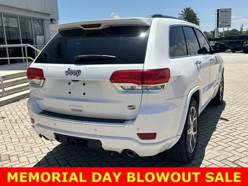 Used 2020 Jeep Grand Cherokee Overland AWD/4WD image 7