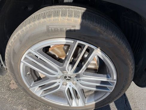 Certified 2021 Mercedes-Benz GLS 450 4MATIC image 12