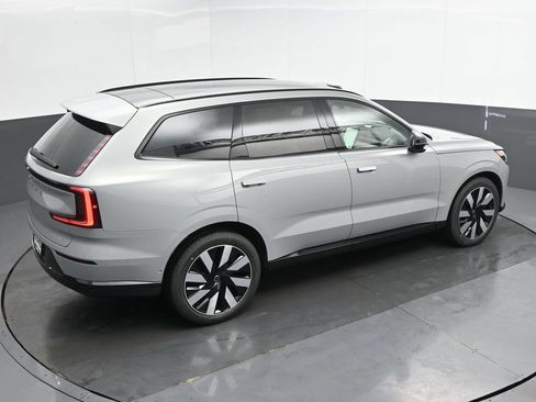 New 2025 Volvo EX90 Ultra AWD/4WD image 34