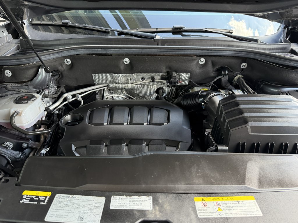 Used 2024 Volkswagen Atlas SE w/ Panoramic Sunroof Package FWD image 47