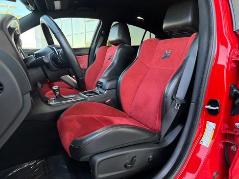 Used 2022 Dodge Charger Scat Pack RWD image 11