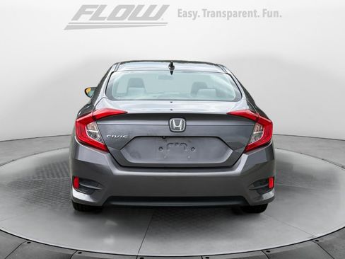Used 2017 Honda Civic EX image 8
