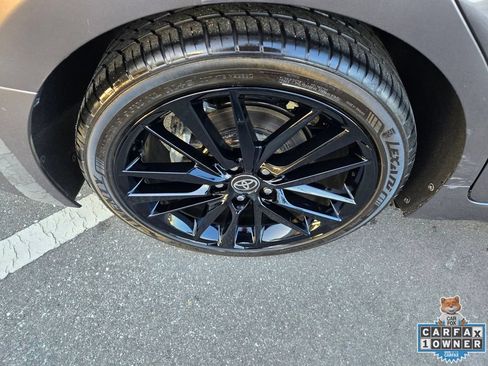 Used 2024 Toyota Camry XSE FWD image 12