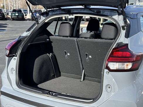 Certified 2024 Nissan Kicks SV image 19
