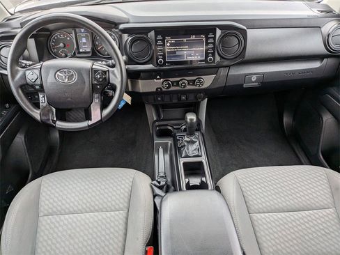 Used 2022 Toyota Tacoma SR w/ SR Convenience Package image 19