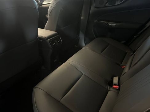 Used 2025 Lexus NX 250 FWD image 12