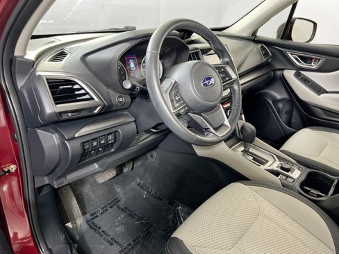Used 2023 Subaru Forester Premium AWD/4WD image 9