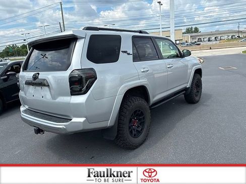 Used 2023 Toyota 4Runner TRD Off-Road AWD/4WD image 9