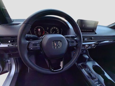 Used 2025 Honda Civic Sport image 11