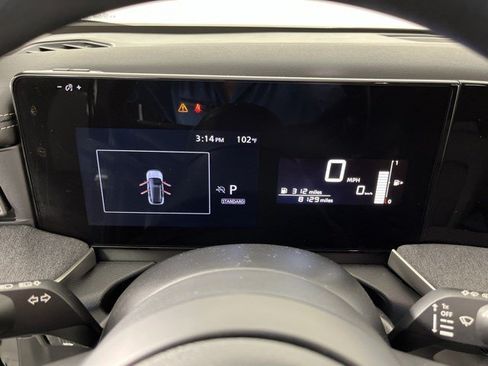 Used 2025 Nissan Kicks SV FWD image 20