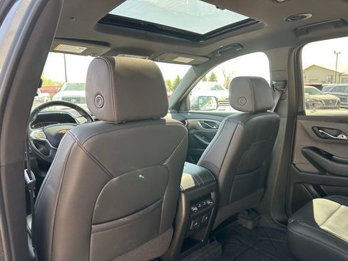 Used 2023 Chevrolet Traverse LT AWD/4WD image 22