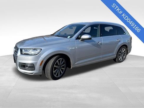 Used 2019 Audi Q7 3.0T Premium Plus image 3
