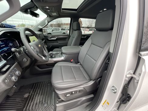 New 2025 Chevrolet Silverado 1500 LTZ w/ Technology Package image 56