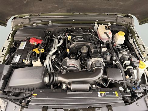 Used 2023 Jeep Gladiator Sport AWD/4WD image 30