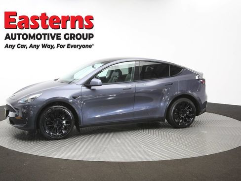 Used 2021 Tesla Model Y Long Range AWD/4WD image 53