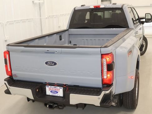 New 2025 Ford F350 Lariat w/ Lariat Ultimate Package image 37