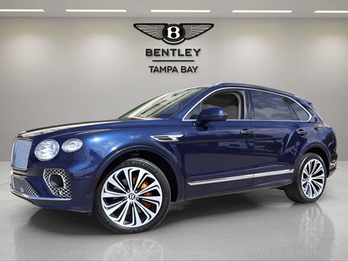 Used 2021 Bentley Bentayga image 1