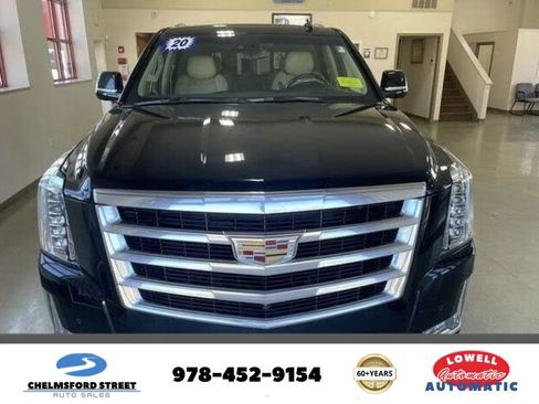Used 2020 Cadillac Escalade Luxury AWD/4WD image 1