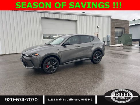 Used 2024 Dodge Hornet R/T image 1