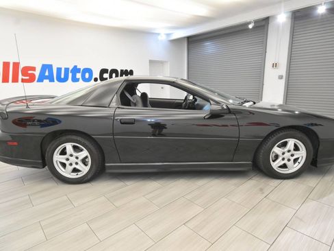 Used 1998 Chevrolet Camaro Z28 w/ Preferred Equipment Group 2 RWD image 6