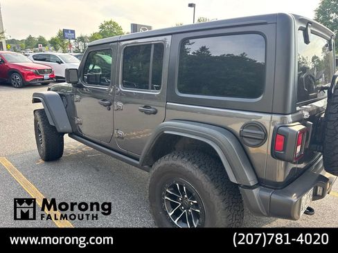 Used 2025 Jeep Wrangler Unlimited Sport AWD/4WD image 5