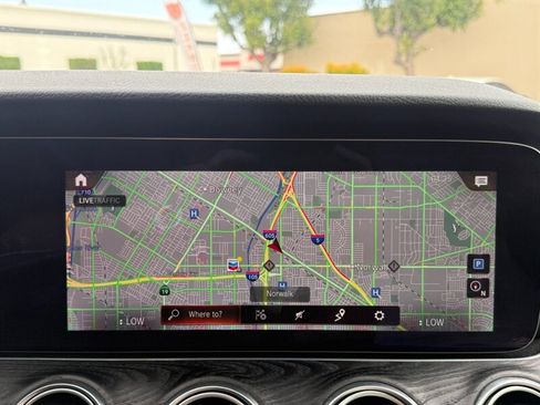Used 2021 Mercedes-Benz E 350 Sedan image 42