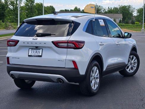 Certified 2024 Ford Escape Active AWD/4WD image 10