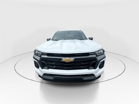 New 2025 Chevrolet Colorado LT image 3