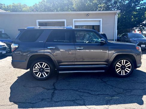 Used 2016 Toyota 4Runner Limited image 6