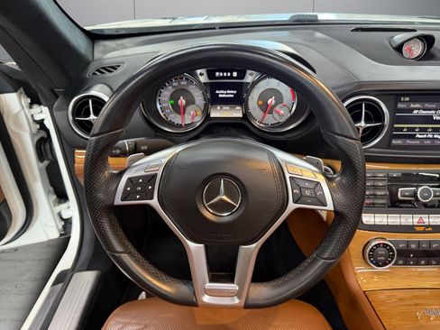 Used 2013 Mercedes-Benz SL 550 image 13