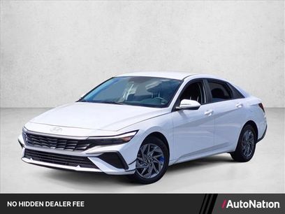 Used 2024 Hyundai Elantra SEL
