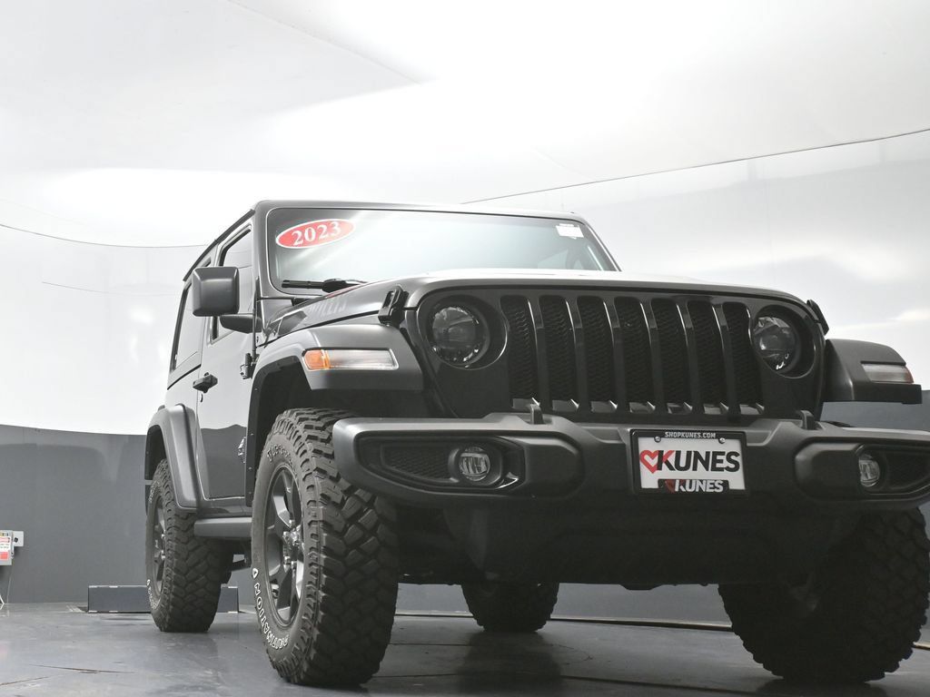 Used 2023 Jeep Wrangler Sport AWD/4WD image 51