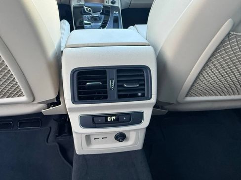Used 2025 Audi Q5 2.0T Premium Plus w/ Premium Plus Package AWD/4WD image 62