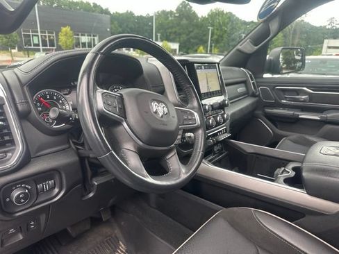 Used 2022 RAM 1500 Laramie AWD/4WD image 16