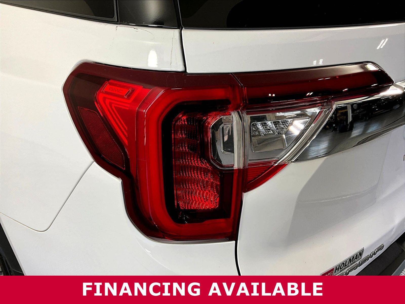 Used 2021 GMC Acadia SLE w/ LPO, Floor Liner Package FWD image 22