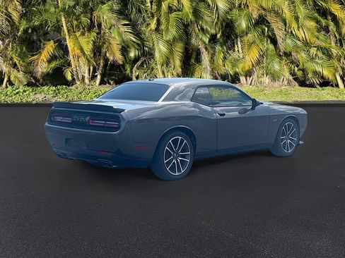 Used 2023 Dodge Challenger R/T RWD image 2