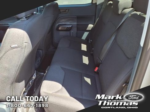 New 2025 Ford Maverick XL image 6