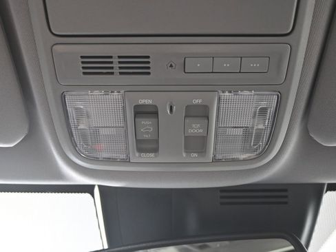 Used 2019 Honda CR-V EX-L image 34