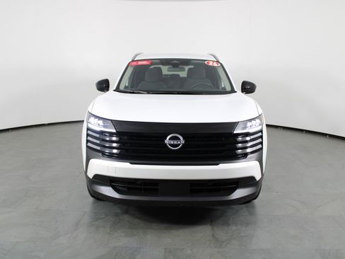 Certified 2026 Nissan Kicks SV FWD image 14