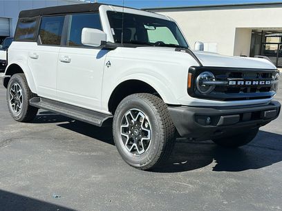 New 2025 Ford Bronco Outer Banks