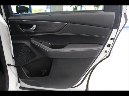 Used 2023 Acura MDX SH-AWD w/ Advance Package image 23