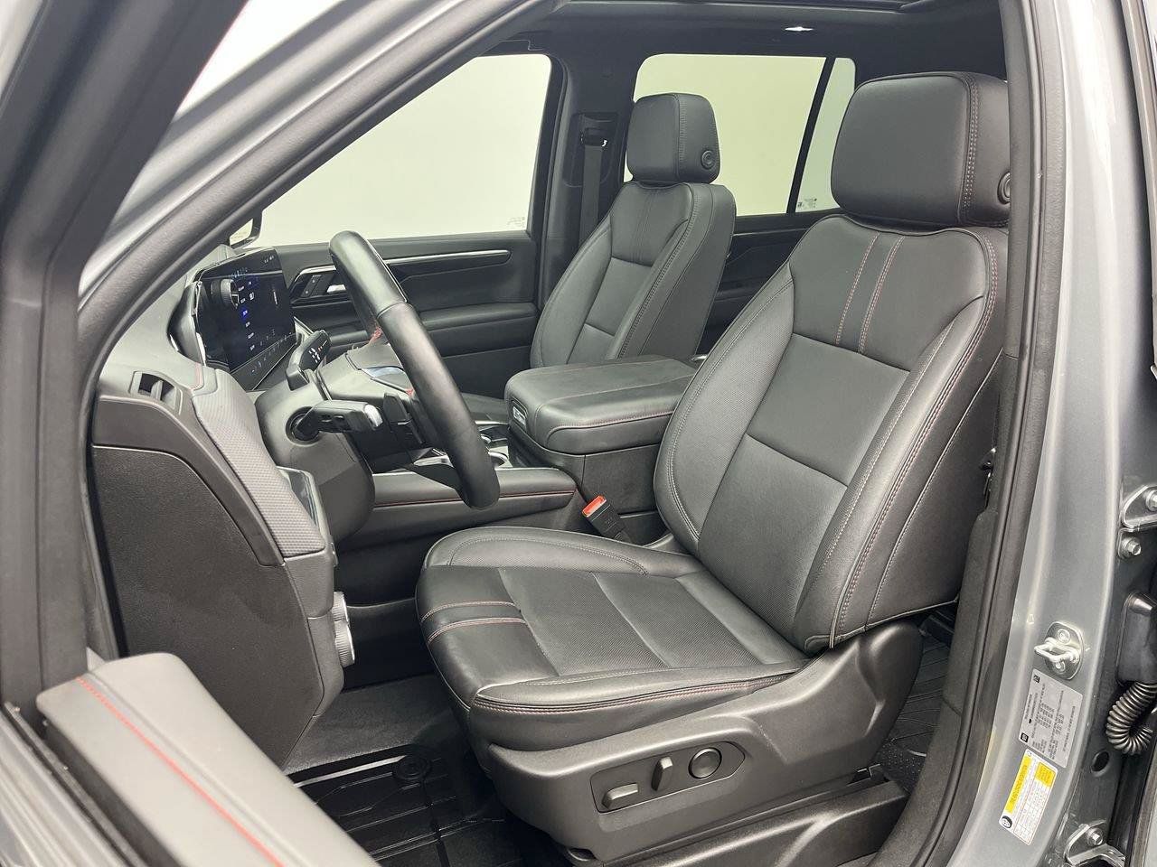 Certified 2025 Chevrolet Tahoe RST w/ Advanced Technology Package AWD/4WD image 10