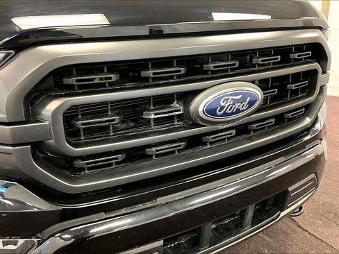 Certified 2023 Ford F150 XLT w/ Equipment Group 302A High image 29