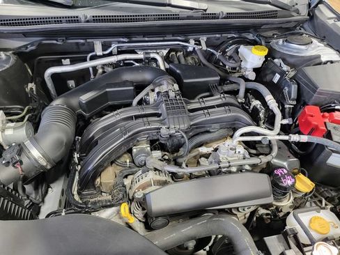 Used 2021 Subaru Outback Limited w/ Popular Package #2 AWD/4WD image 35